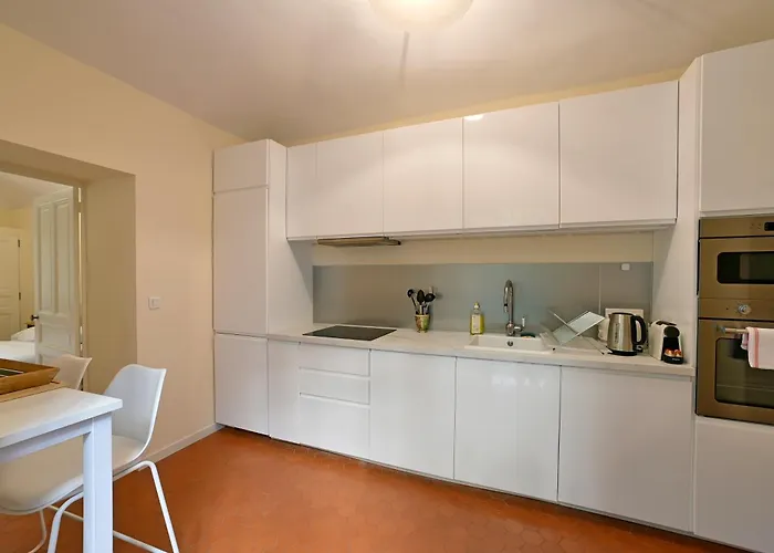 Le Chapitre Avec Jardin - Centre Historique * Νιμ